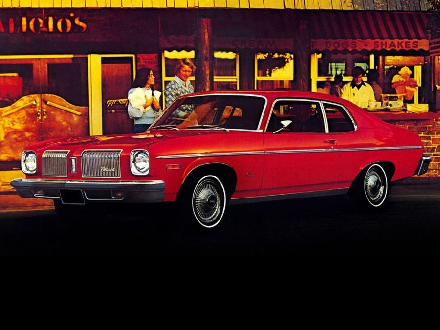Oldsmobile Omega Hatchback Coupe '1974